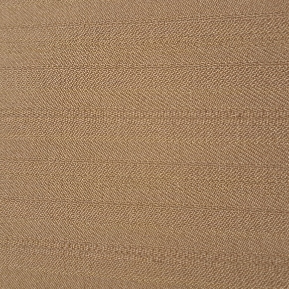 Classic Woman's Dress Pants in Beige Sleek classic feel and look - Picture 5 of 7